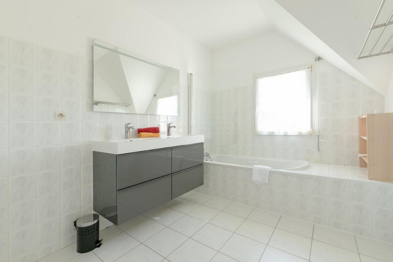 PENN AR ROZ - Grande maison familiale proche mer Saint-Pabu  Extérieur photo